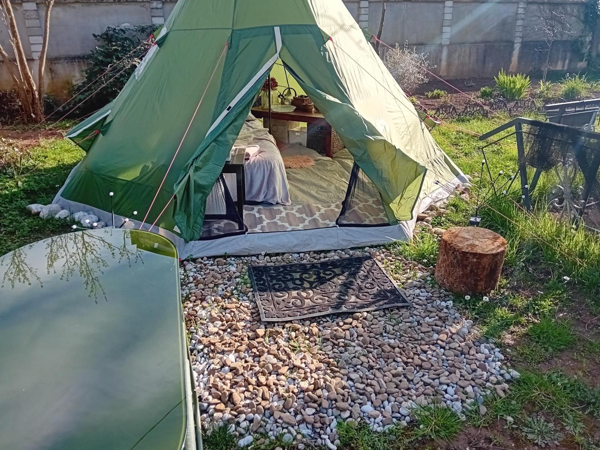 Indian Tent Tipi In Shared Lot And Shared Bathroom Mrse Ngoại thất bức ảnh