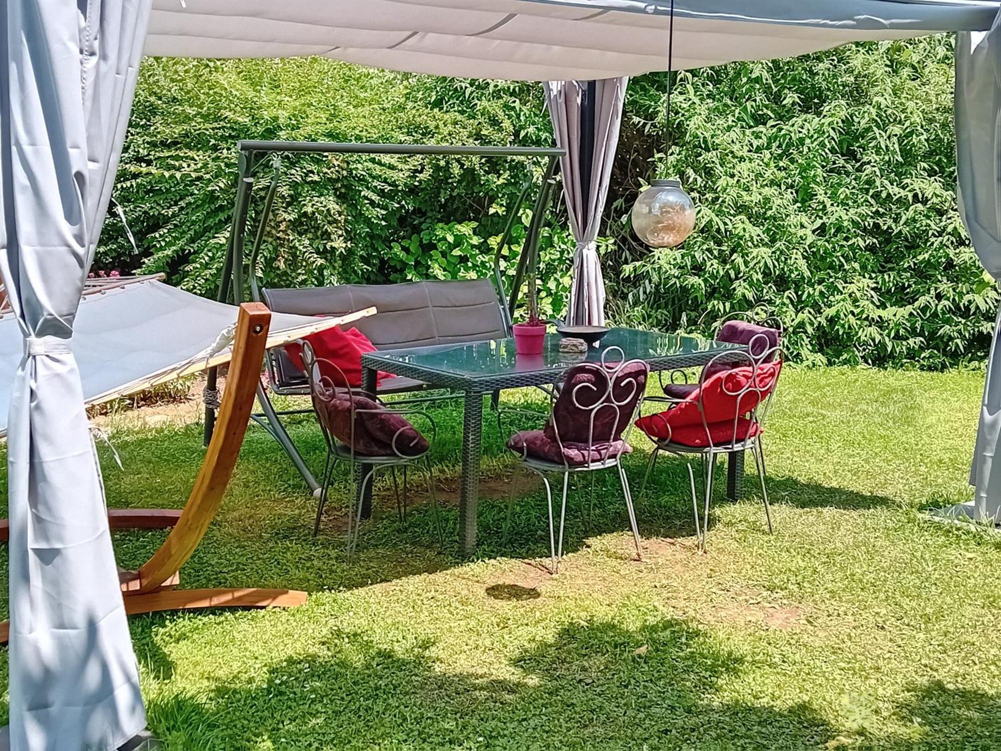 Indian Tent Tipi In Shared Lot And Shared Bathroom Mrse Ngoại thất bức ảnh